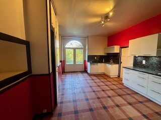  Maison à vendre 6 pièces 251 m²