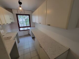  Appartement � louer 4 pi�ces 87 m�