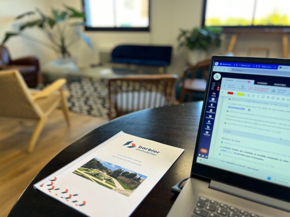   Bureaux de 148 m² - VANNES EST Vannes