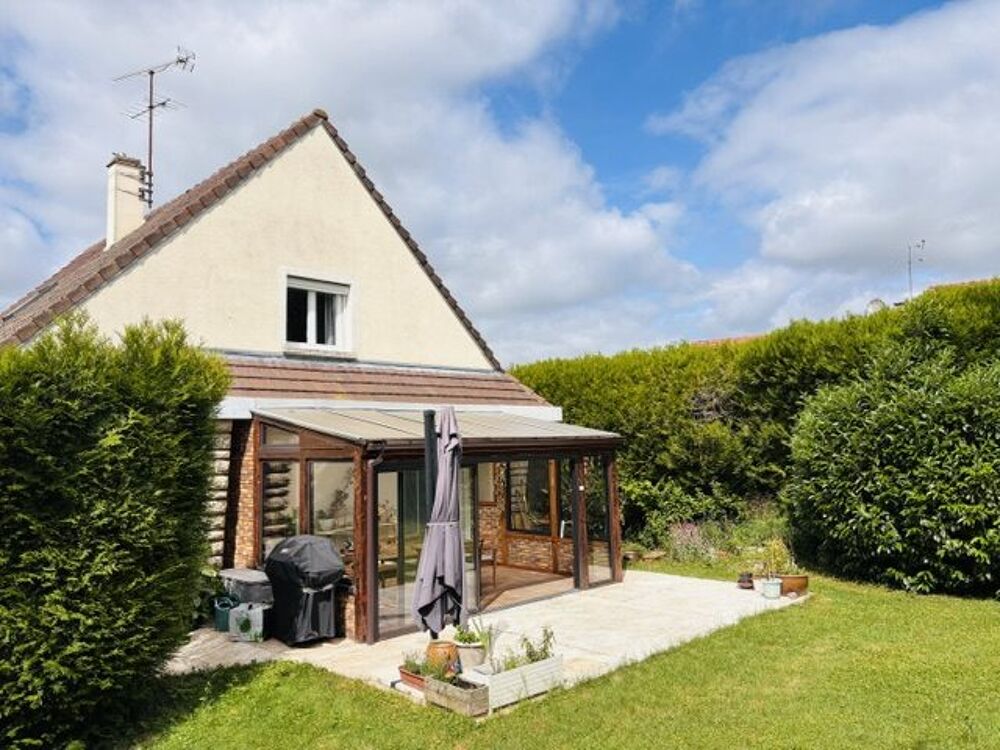 Vente Maison Maison à vendre Moussy-le-Vieux Moussy-le-vieux