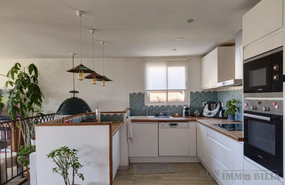 à vendre  Maison Cagnes-sur-Mer (06800)