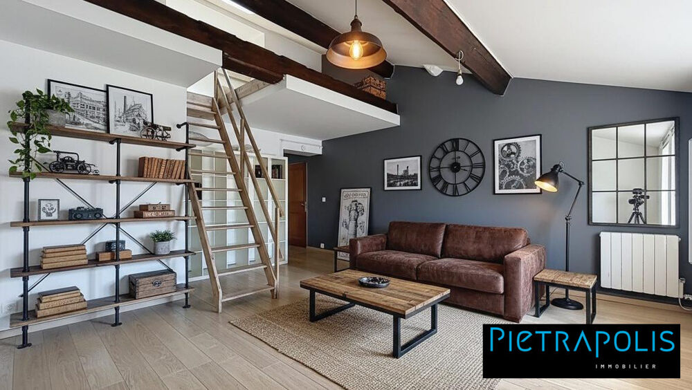 Vente Appartement T2 au centre d'Ecully en dernier étage. Écully