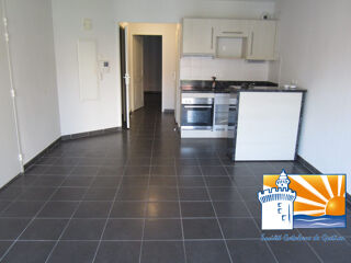  Appartement à louer 2 pièces 45 m²