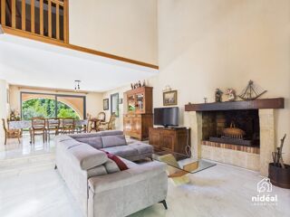  Maison à vendre 6 pièces 230 m²