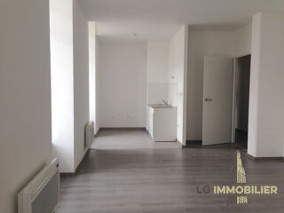 Appartement à louer 3 pièces 65 m²