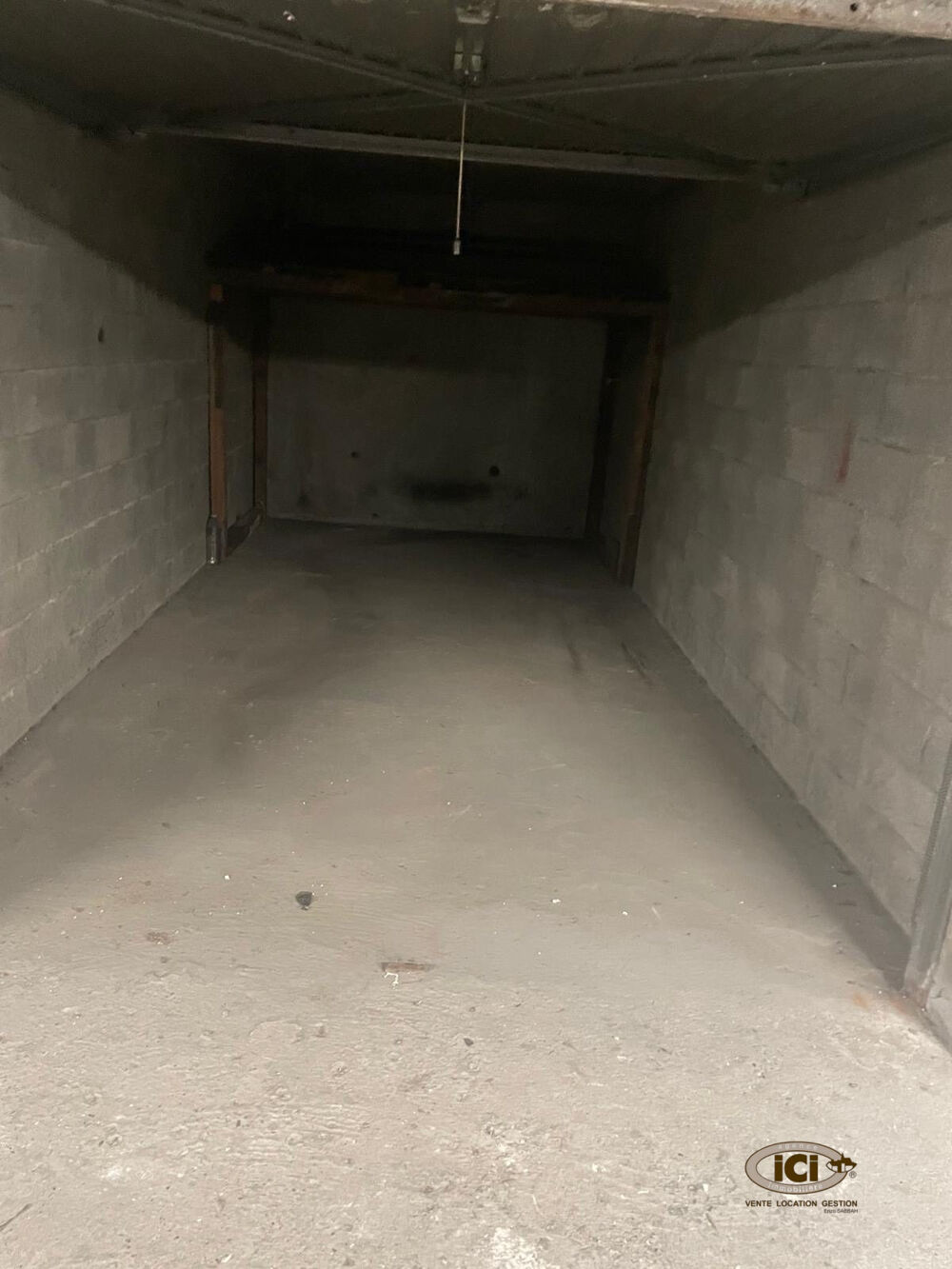 Vente Parking/Garage Garage en sous-sol avec raccordement électrique Annemasse