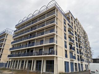  Appartement � louer 4 pi�ces 79 m�