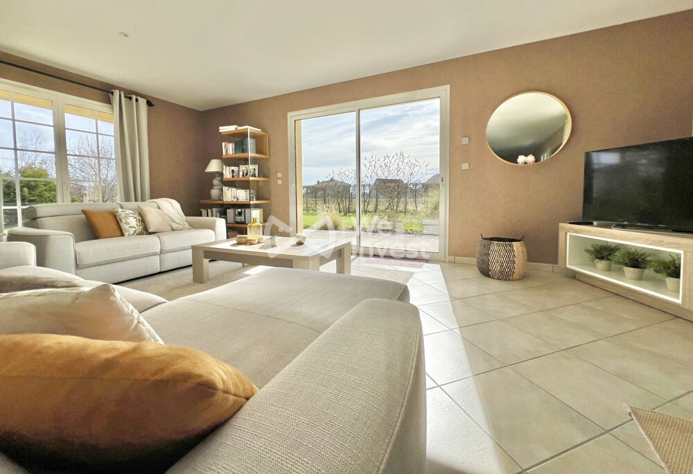 Vente Maison Villa de type 5 de plain-pied, 133 m2 habitables, dépendance, j Aigueperse