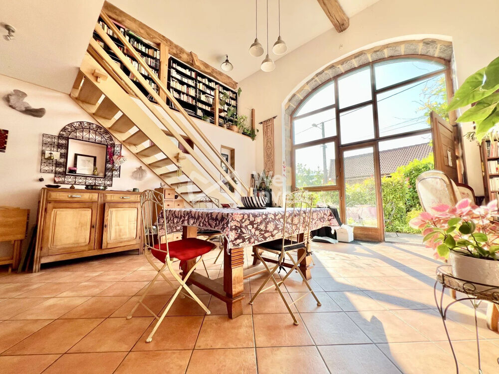Vente Maison Propriété de 243 m² habitables, avec garage, terrain Combronde
