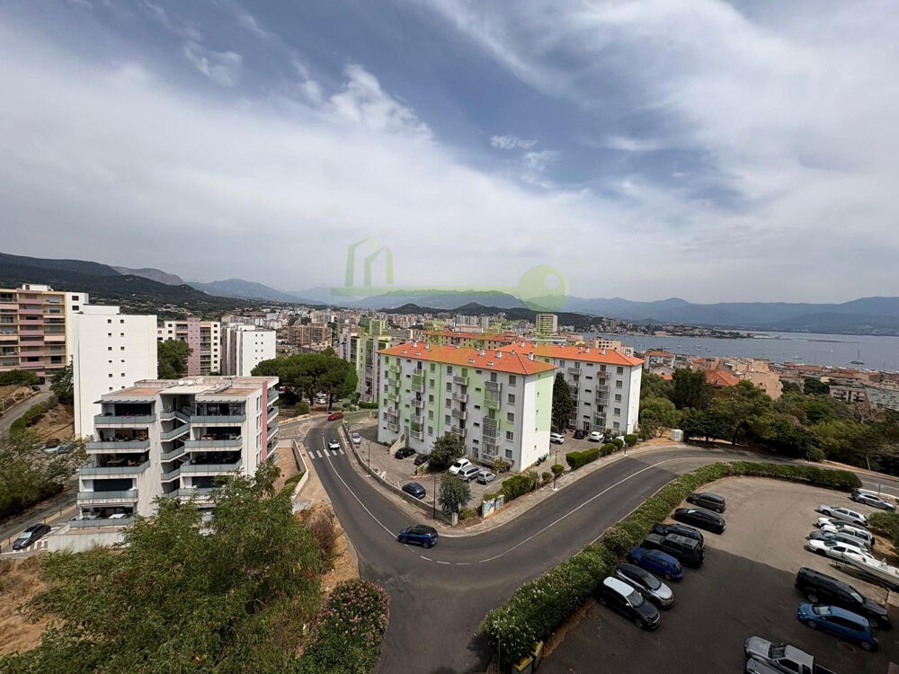 Appartement T4 avec terrasses