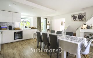  Maison à vendre 6 pièces 232 m²