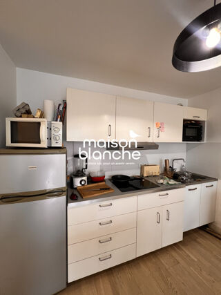  Appartement à louer 3 pièces 63 m²