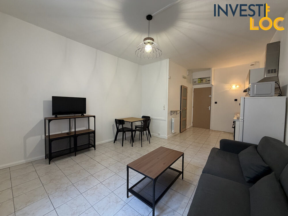 Location Appartement T2 MEUBLÉ DE 48 M² ENTIÈREMENT RÉNOVÉ Chalon-sur-saône