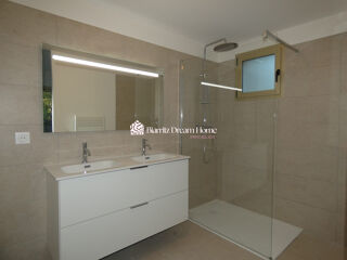  Maison 5 pi�ces 1 m� Anglet