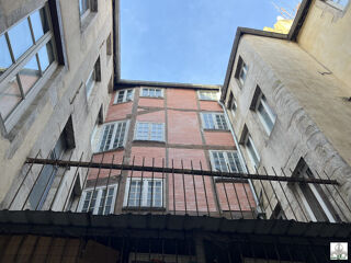  Immeuble � vendre 515 m�