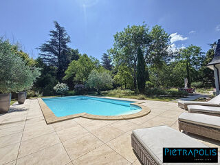  Maison � vendre 7 pi�ces 244 m�