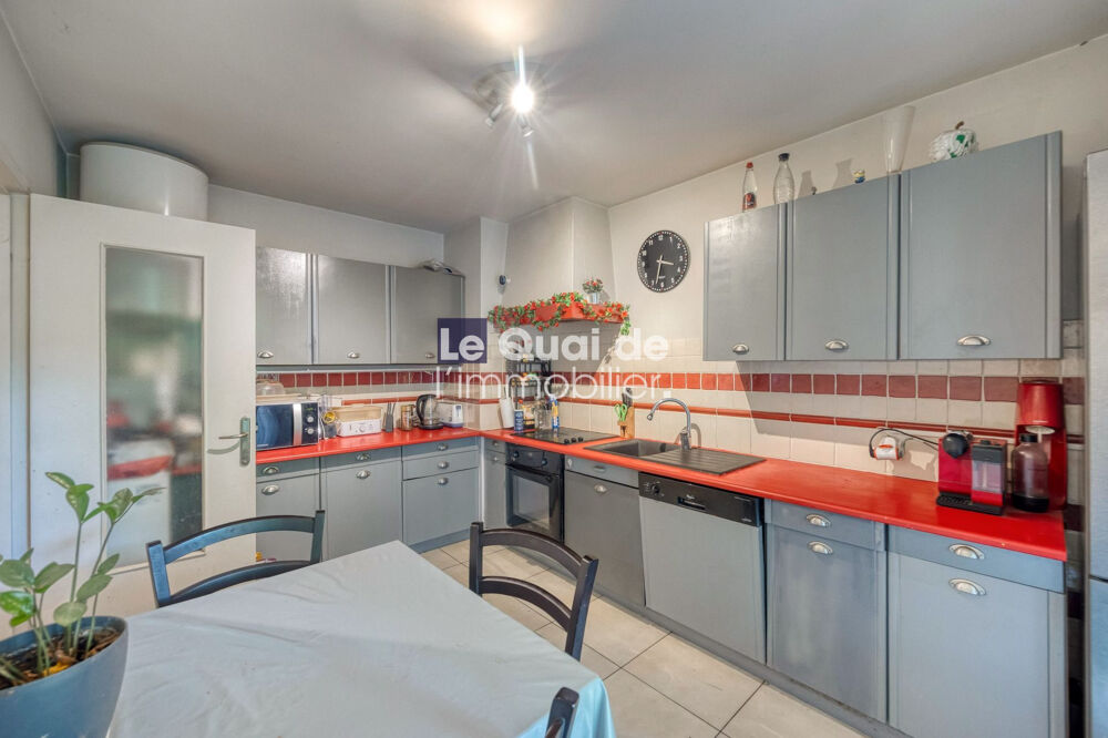 Appartement 4 pièces 77 m² · à Meylan · 77 m² · 235 000 €