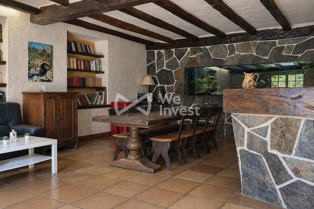 à vendre  Maison Saint-Pée-sur-Nivelle (64310)