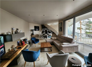  Appartement à vendre 6 pièces 143 m²