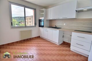  Appartement à louer 3 pièces 69 m²