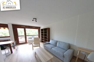  Appartement � louer 5 pi�ces 128 m�