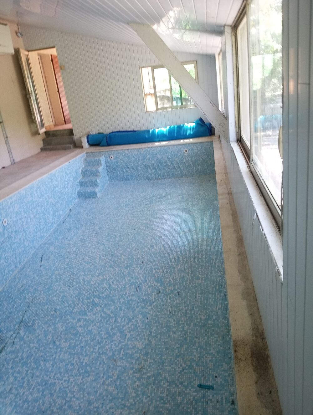 Vente Maison Maison de plain-pied avec piscine interieurée et vue campagne Privas