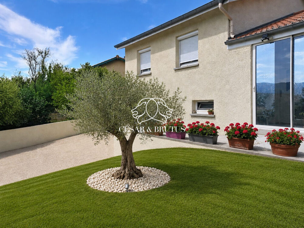 Vente Maison Villa familiale proche de tout sans nuisances Saint-clair-du-rhône