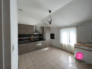  Immeuble  vendre 212 m