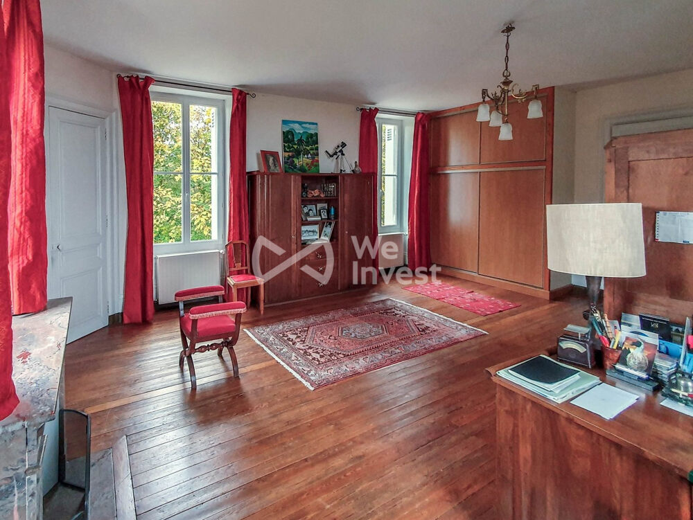 � vendre  Propri�t�/ch�teau Richelieu (37120)