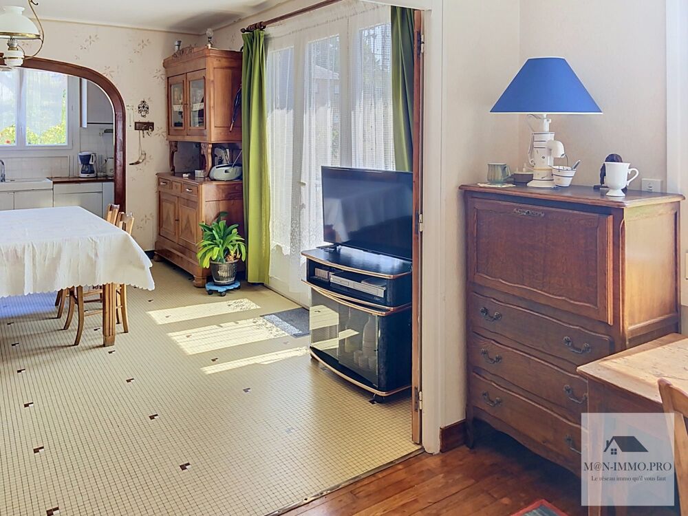 Vente Maison Ensemble exceptionnel avec plus de 4 hectares – Deux maisons + Val-couesnon