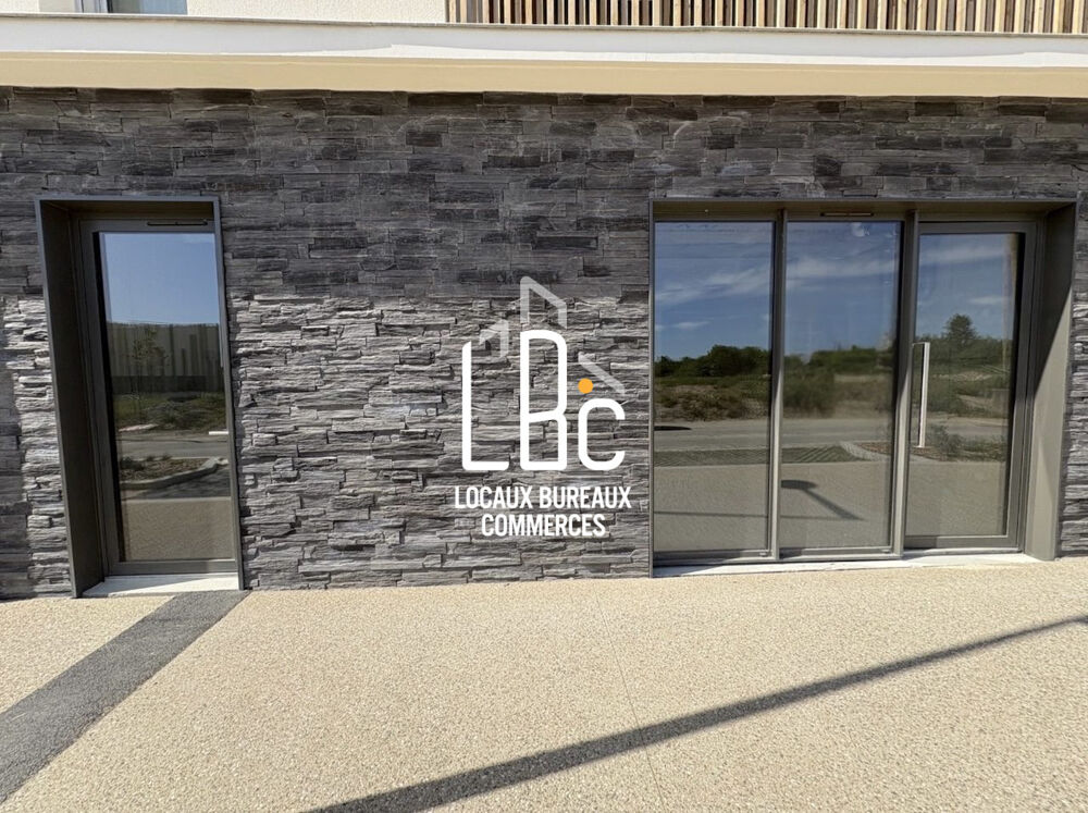   Angers Avrillé - À vendre local commercial 59,60 m² 