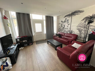  Maison  louer 7 pices 130 m