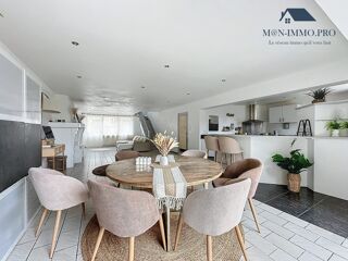  Maison � vendre 6 pi�ces 205 m�