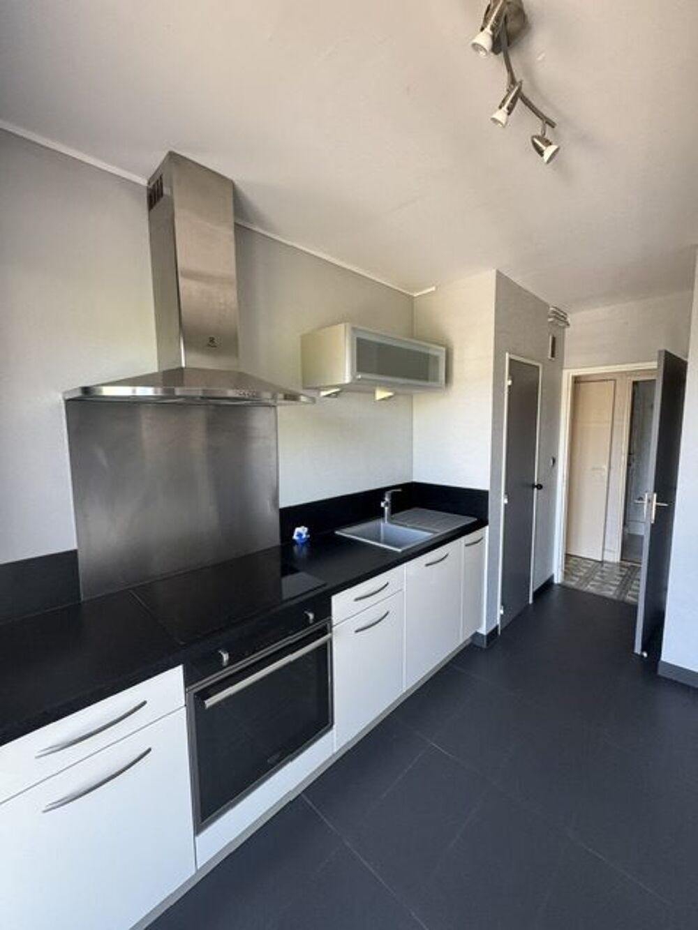 Appartement 3 pièces 56 m² · à Château-Thierry · 56 m² · 90 000 €