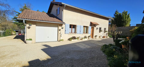   Maison familiale individuelle coeur village Maison - 5 pi�ce(s) - 147 m�