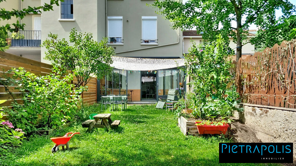 Vente Appartement Atypique de 3 chambres avec jardin + garage Villeurbanne