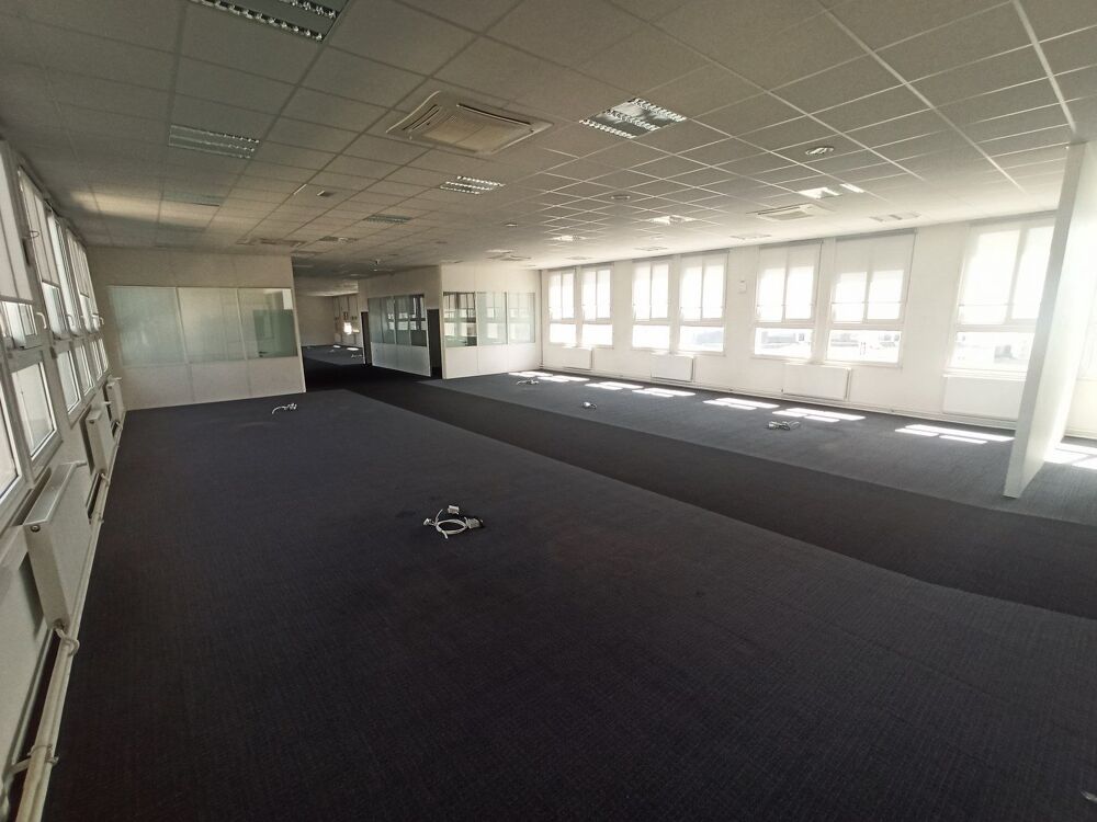   LIMOGES Location Plateau Bureaux 500m² + 11 P Limoges