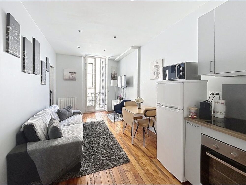 Vente Appartement Appartement T3 rénové de 40m2 avec vue sur les toits de Bordea Bordeaux