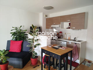  Appartement à louer 2 pièces 42 m²