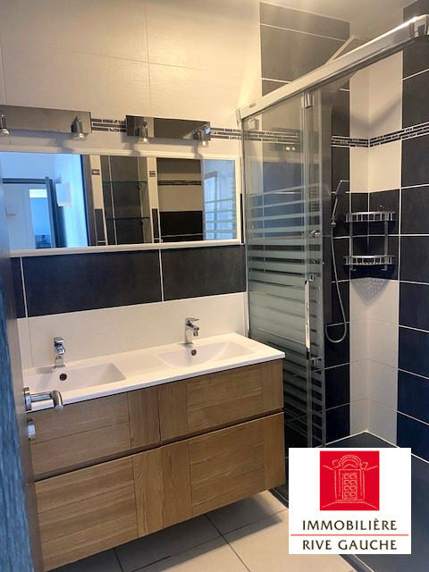  Appartement � louer 5 pi�ces 111 m�