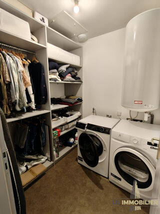  Appartement à louer 2 pièces 61 m²