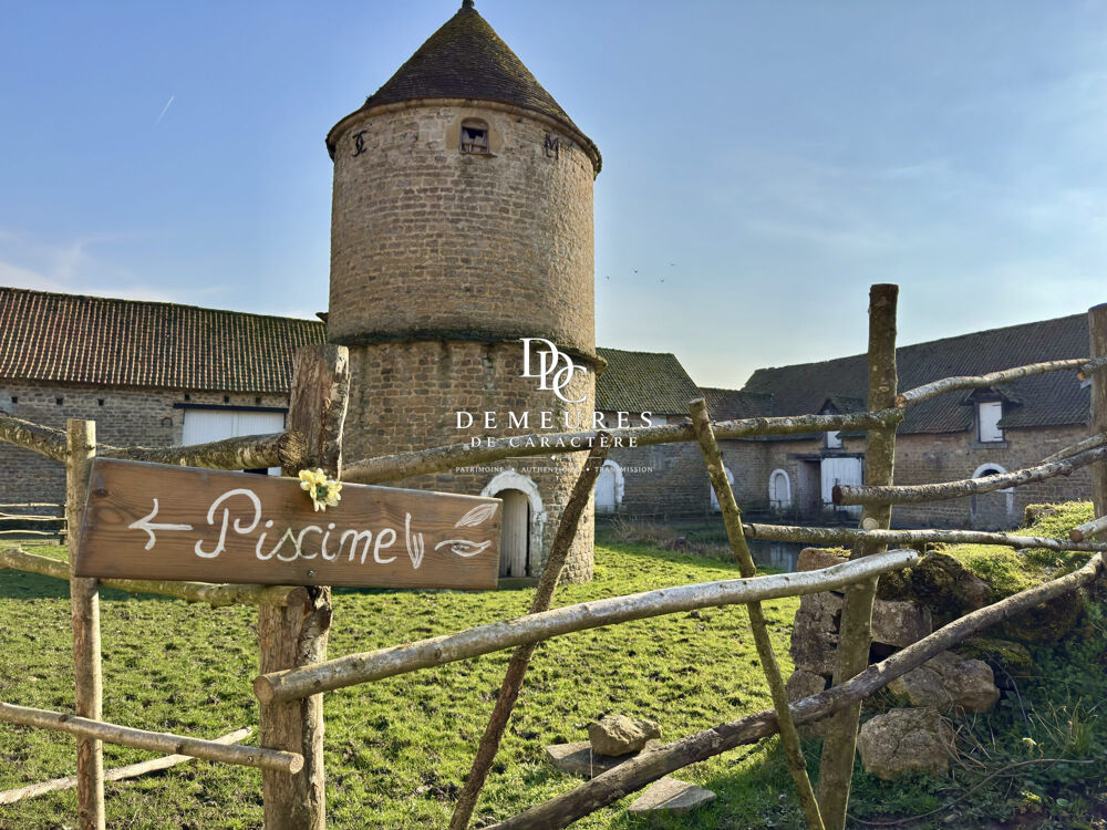 DOMAINE EQUESTRE - GITES SUR 1,9 HECTARES