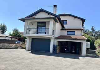  Maison  vendre 7 pices 206 m