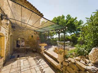  Maison � vendre 10 pi�ces 325 m�