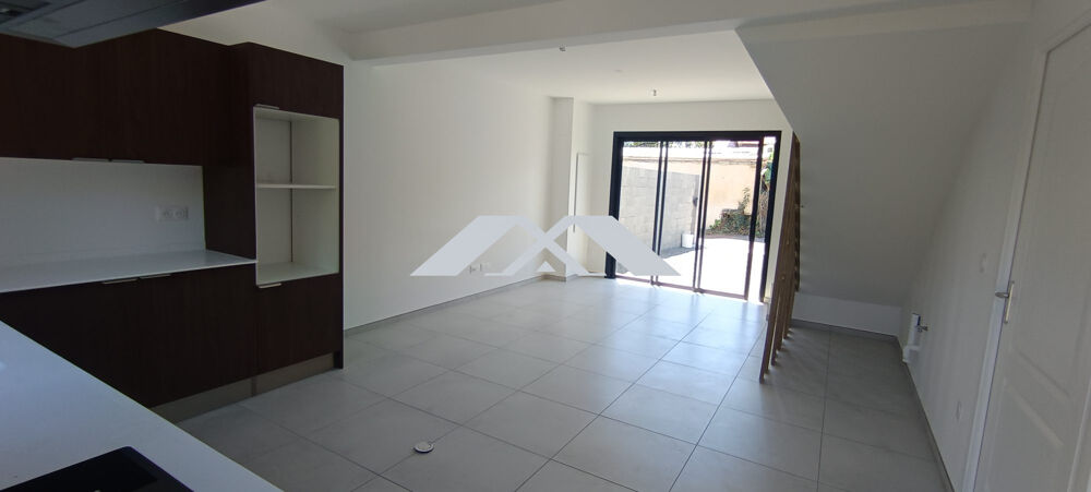 Villa F4 à Saint Louis