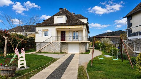   MAISON INDIVIDUELLE Maison - 7 pièce(s) - 234 m²
