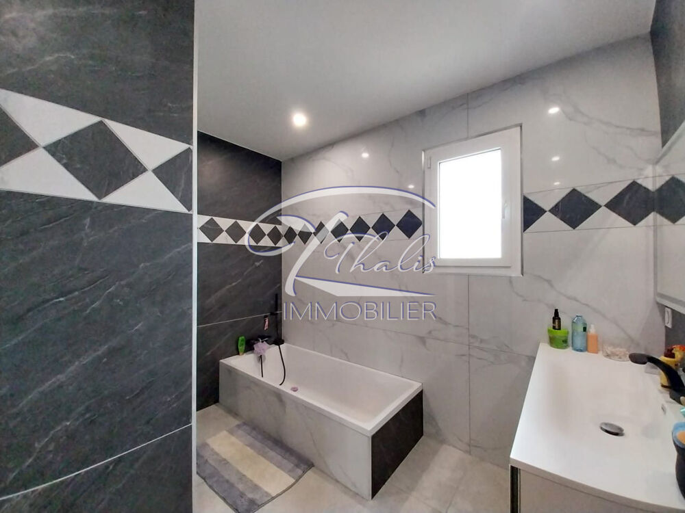 � vendre  Maison Montussan (33450)