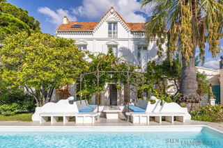 Maison 10 pièces 285 m² · à Cannes · 285 m² · 1 590 000 €