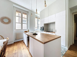  Appartement � vendre 3 pi�ces 62 m� Lyon