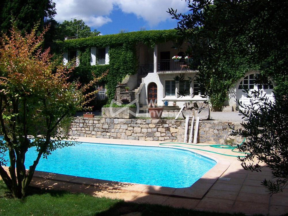 Maison 15 pièces 700 m² · à Cavanac · 700 m² · 750 000 €